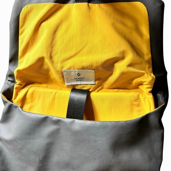 Crumpler Street style Sprout backpack Travel Computer 13" Backpack Bag Gray - Picture 15 of 16